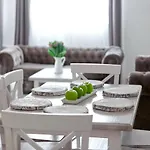 Gorska Legenda & Apartment
